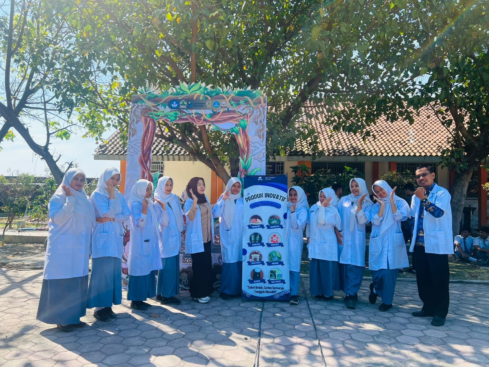 ekskul-sman1plupuh-kir