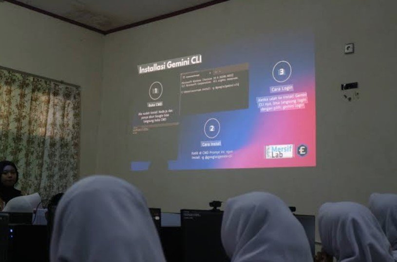 SMA-Negeri-1-Plupuh-Gelar-Pelatihan-Eksplorasi-AI-untuk-Kembangkan-Inovasi-Siswa-di-Era-Digital